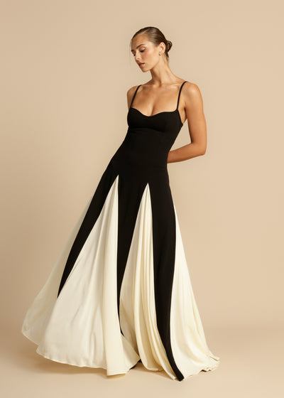 Annaliese | Midnattkontrast Elegant kjole