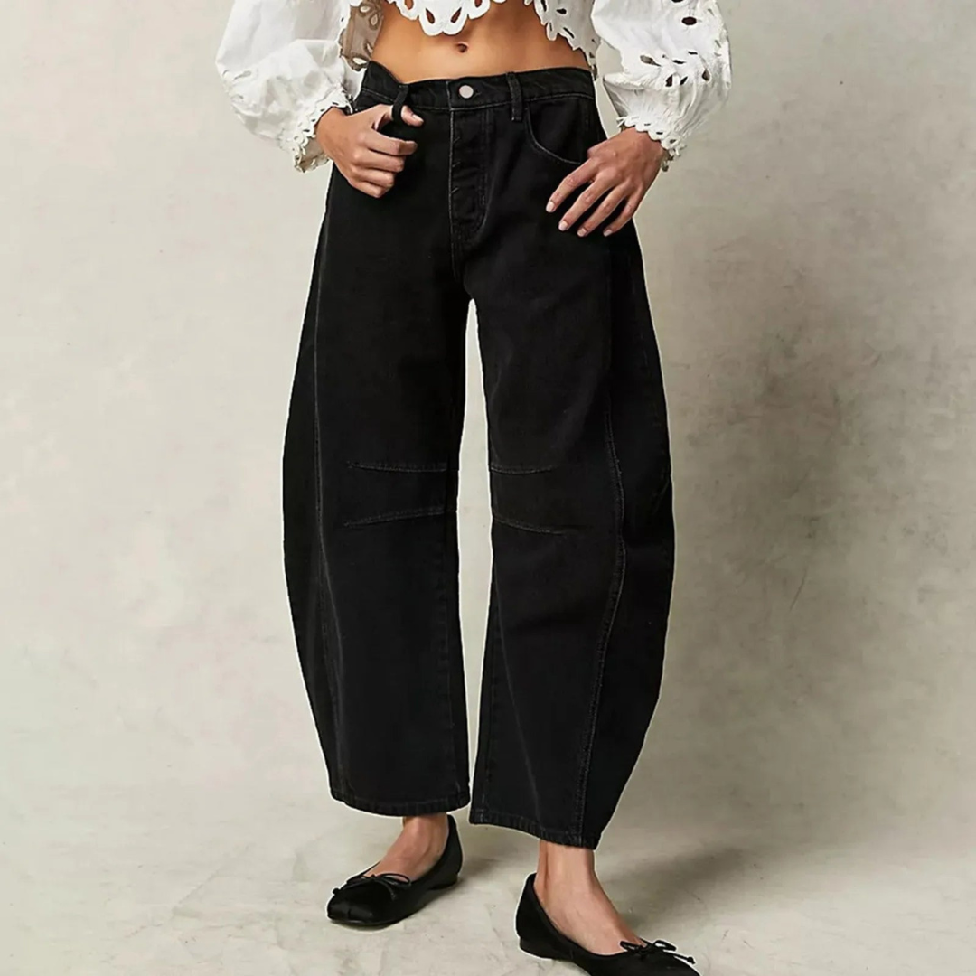 Barrel Leg Jeans with Mid Rise and Curved Silhouette