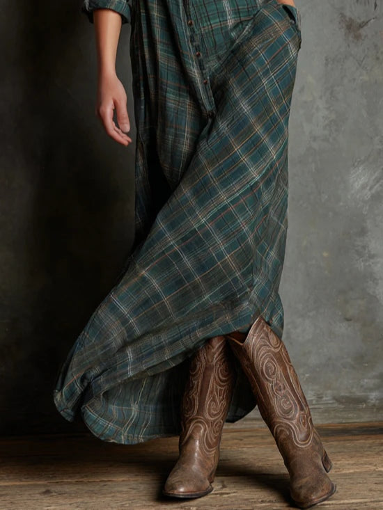 Boho Plaid Maxi Shirt Dress with Long Sleeves and Chest Pockets