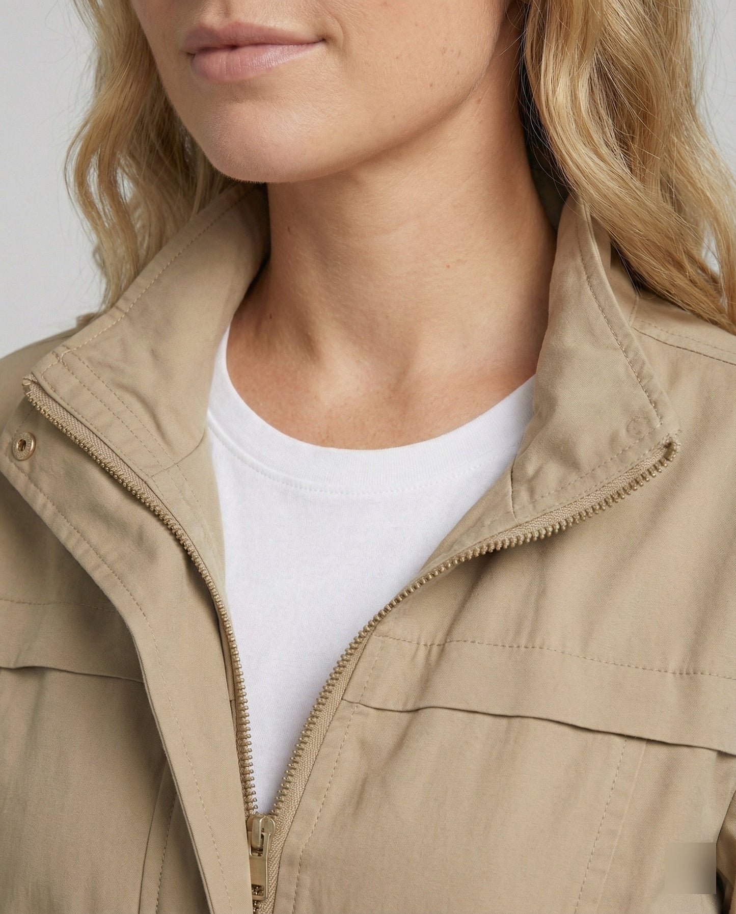 Casual Utility Jacket with Drawstring Waist and Zip Front