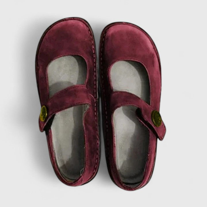 Comfortable Mary Jane Flats with Adjustable Strap and Round Toe