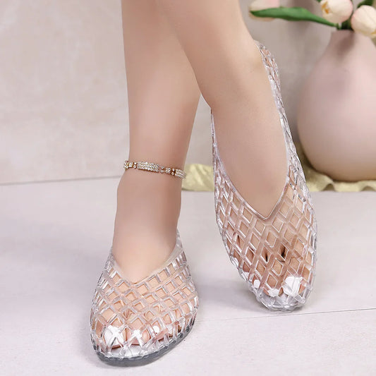 Flat Jelly Shoes with Cut-Out Lattice Design