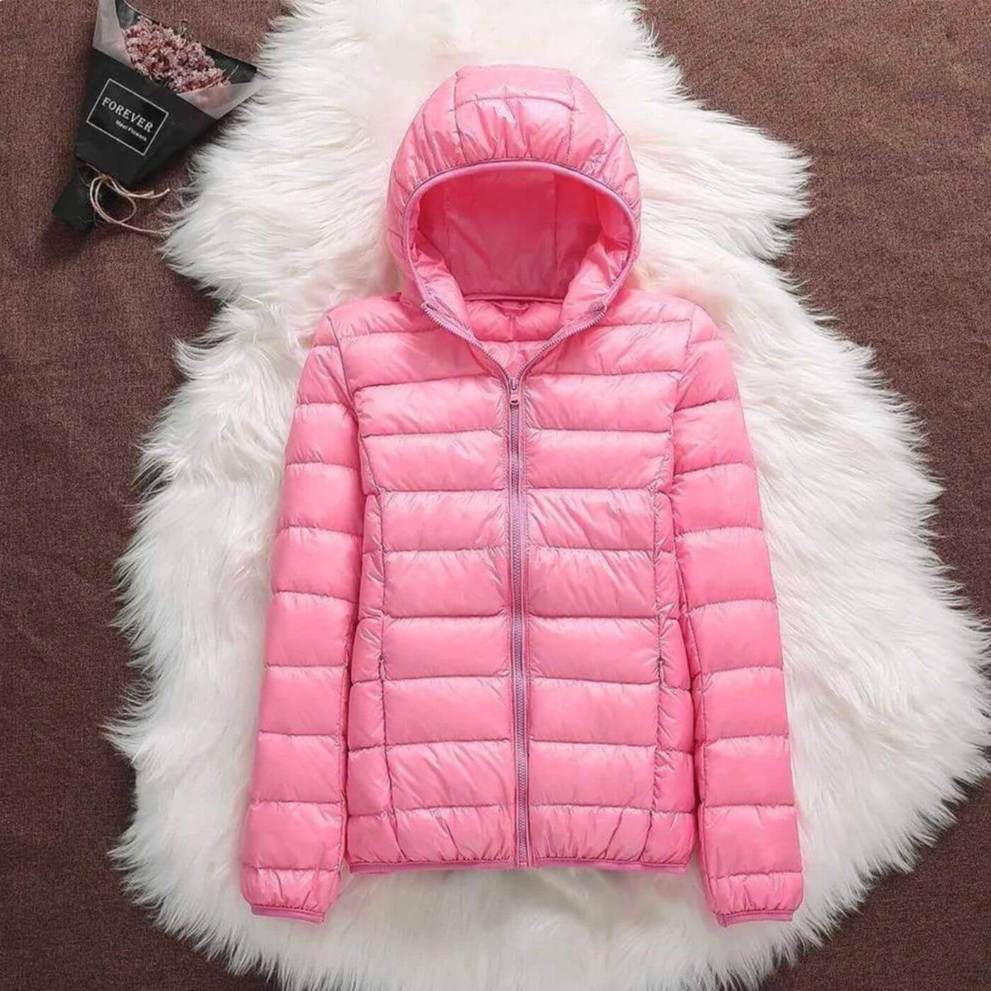 Lightweight Hooded Puffer Jacket with Zip Closure