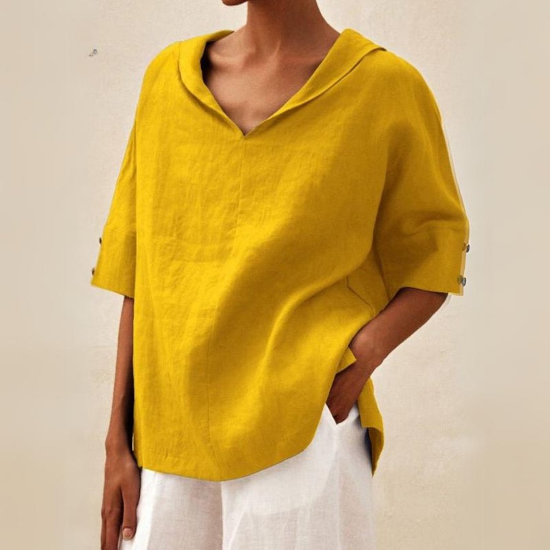 Relaxed Linen Hooded Top with V-Neckline and Short Sleeves