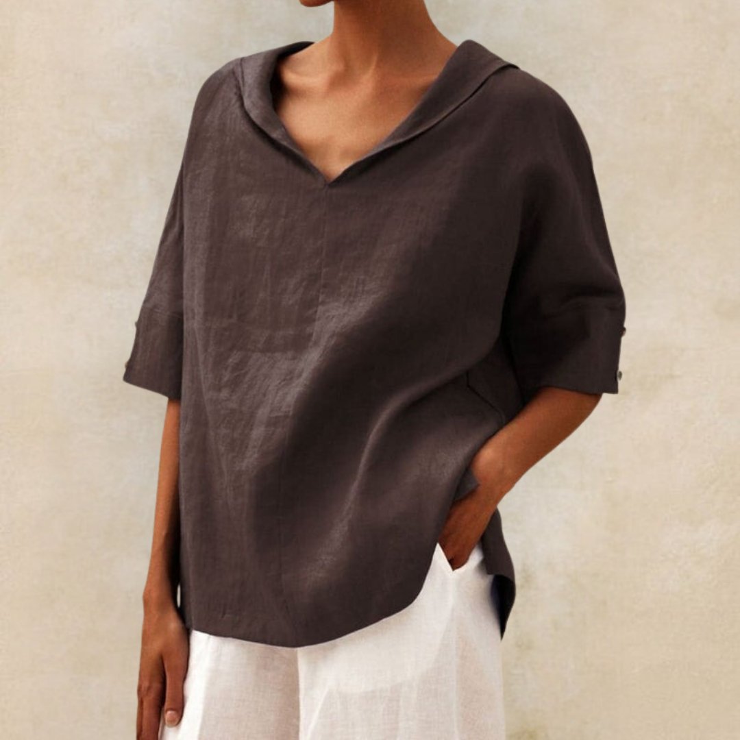 Relaxed Linen Hooded Top with V-Neckline and Short Sleeves