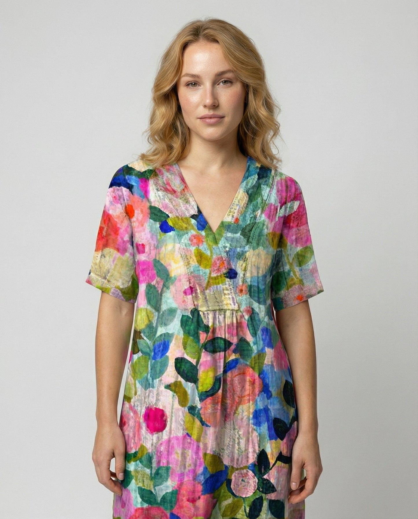 Relaxed Linen Midi Dress with V-Neckline